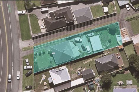 Photo of property in 207 South Road, Spotswood, New Plymouth, 4310