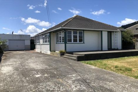 Photo of property in 43 Guthrie Street, Waterloo, Lower Hutt, 5011