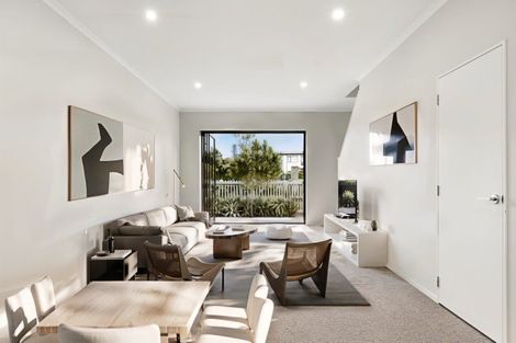 Photo of property in 3 Tahuhu Road, Mount Wellington, Auckland, 1062