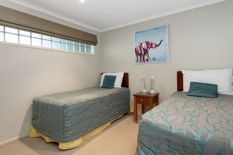 Photo of property in 102/178 Marine Parade, Mount Maunganui, 3116