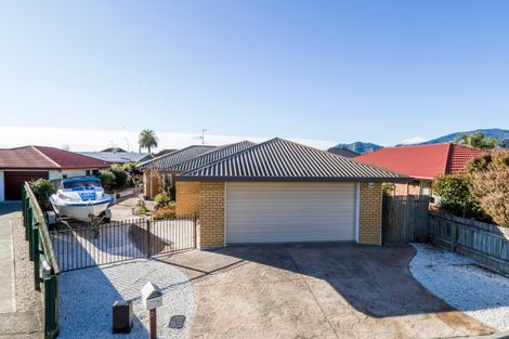 Photo of property in 24 Coleridge Place, Stoke, Nelson, 7011