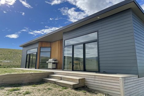 Photo of property in 23 Pihoihoi Road, Waikerikeri, Alexandra, 9393