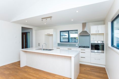 Photo of property in 14 Tuamotu Park, Wainui, Gisborne, 4010