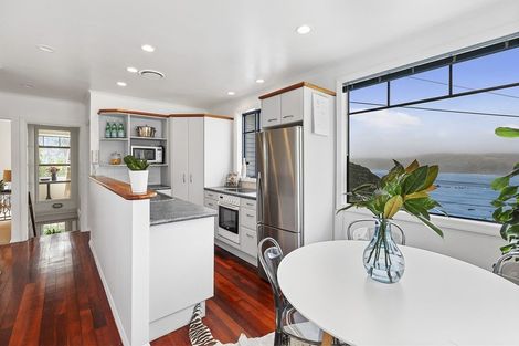 Photo of property in 77 Sidlaw Street, Strathmore Park, Wellington, 6022