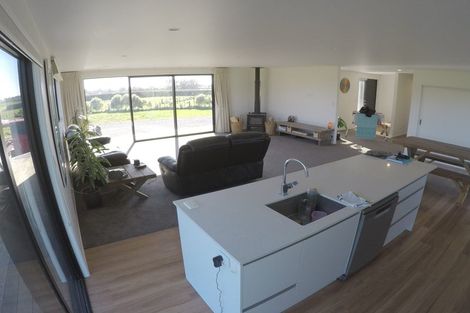 Photo of property in 86 Johns Road, Tariki, Stratford, 4388