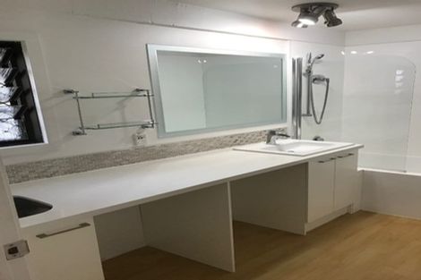 Photo of property in 3/59 Norwood Road, Bayswater, Auckland, 0622