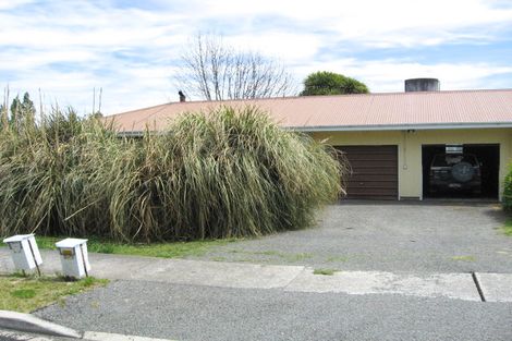 Photo of property in 27a Montgomery Street, Cheviot, 7310