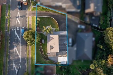 Photo of property in 1/163 Oaktree Avenue, Browns Bay, Auckland, 0630