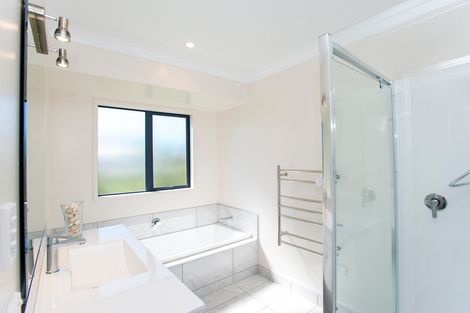 Photo of property in 14 Tuamotu Park, Wainui, Gisborne, 4010