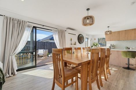 Photo of property in 16 Cam Mill Place, Rangiora, 7400