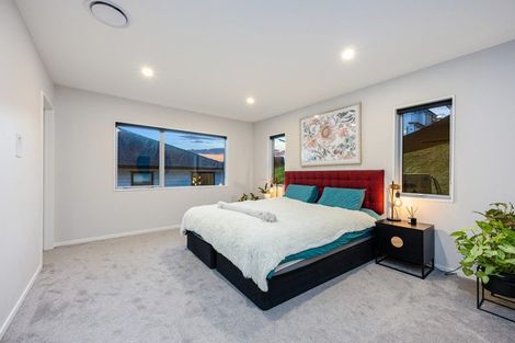 Photo of property in 138 Godfrey Drive, Orewa, 0931