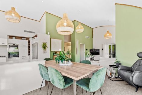 Photo of property in 18 Palm Cove, Arkles Bay, Whangaparaoa, 0932