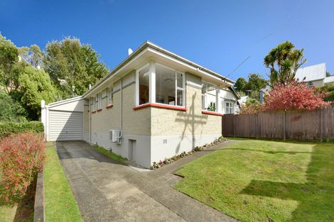 Photo of property in 62 Argyle Street, Mornington, Dunedin, 9011