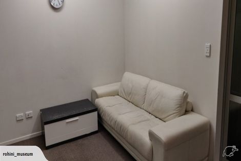 Photo of property in 5 Hazel Glen, Bayview, Auckland, 0629