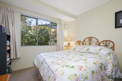 Photo of property in 65 The Glade South, Pukekohe, 2120