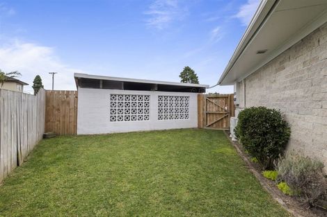 Photo of property in 1/17a Rose Road, Papatoetoe, Auckland, 2025