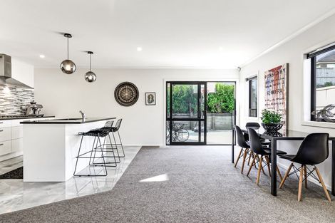 Photo of property in 11 Blackwood Crescent, Glenview, Hamilton, 3206