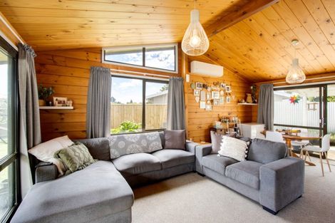 Photo of property in 1203a Karamu Road North, Mayfair, Hastings, 4122