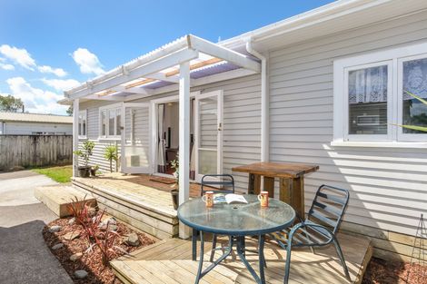 Photo of property in 18b Henderson Avenue, Tuakau, 2121