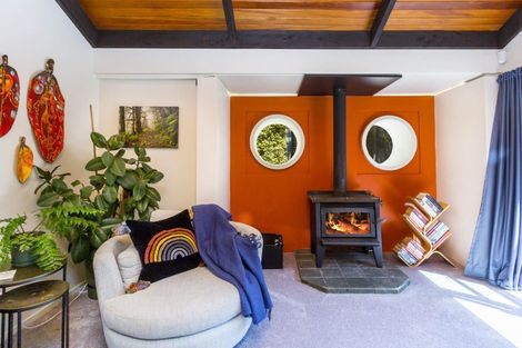 Photo of property in 19 Freemans Way, Pinehaven, Upper Hutt, 5019