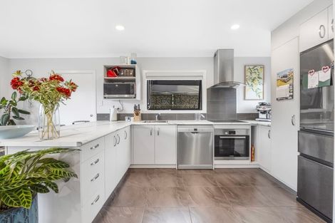 Photo of property in 4/9 Heath Street, Saint Andrews, Hamilton, 3200