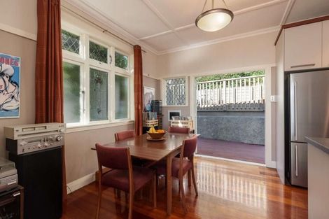 Photo of property in 25 Rangoon Street, Khandallah, Wellington, 6035