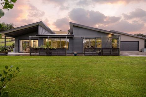 Photo of property in 44 Springbank Grove, Lower Shotover, Queenstown, 9371