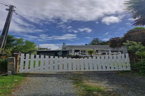 Photo of property in 1899 Paparoa Valley Road, Paparoa, 0571