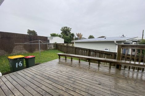 Photo of property in 16 Lincoln Road, Manurewa East, Auckland, 2102
