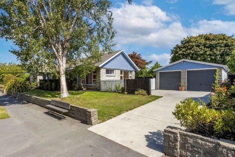 Photo of property in 11 Woodbury Street, Avonhead, Christchurch, 8042