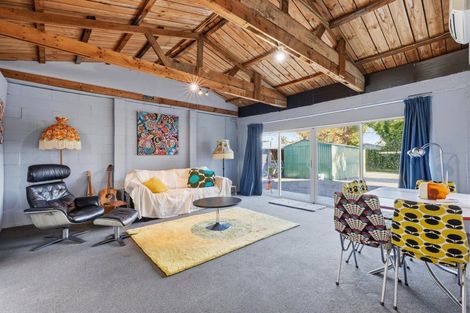 Photo of property in 18 Croziers Road, St Albans, Christchurch, 8052