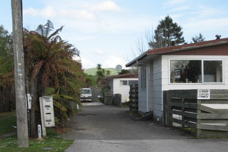 Photo of property in 12a Farnworth Avenue, Holdens Bay, Rotorua, 3010