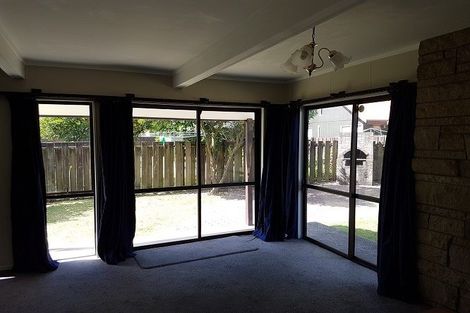 Photo of property in 14b Kindergarten Drive, Conifer Grove, Takanini, 2112