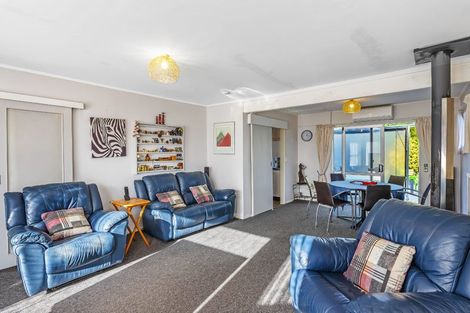 Photo of property in 110 Arawhata Road, Paraparaumu, 5032