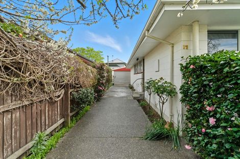 Photo of property in 17 Marley View Street, Somerfield, Christchurch, 8024