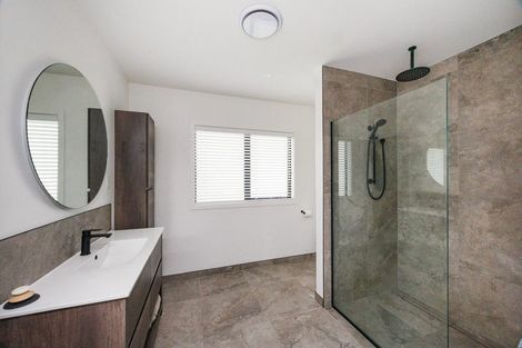 Photo of property in 2 Mataki Lane, Halcombe, 4779