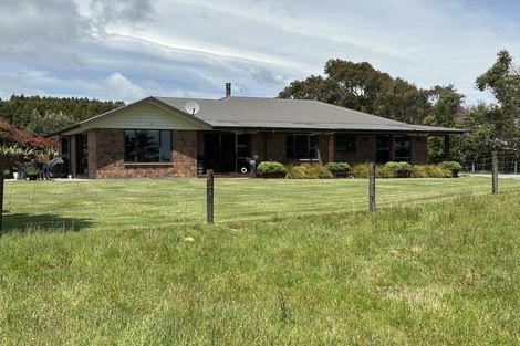 Photo of property in 114 Golf Links Road, Ruatapu, Hokitika, 7883