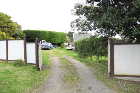Photo of property in 2 Ruru Road, Otaihanga, Paraparaumu, 5036