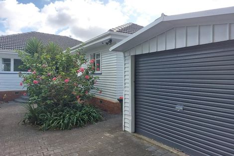 Photo of property in 74 St Leonards Road, Mount Eden, Auckland, 1024