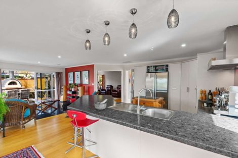 Photo of property in 3 Omana Avenue, Shelly Beach, Helensville, 0874