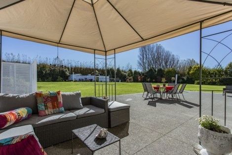 Photo of property in 76 Tuahiwi Road, Tuahiwi, Kaiapoi, 7691