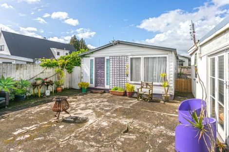 Photo of property in 114 Fenton Street, Thames, 3500