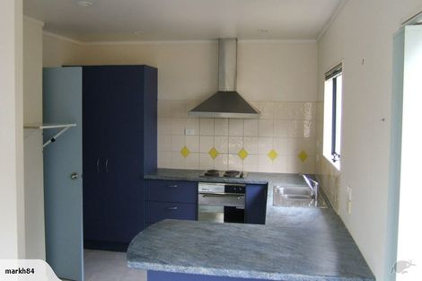 Photo of property in 2/26 Blenheim Street, Glenfield, Auckland, 0629