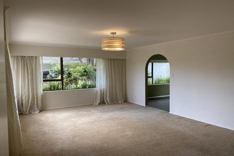 Photo of property in 28a Rewarewa Crescent, Waikanae, 5036