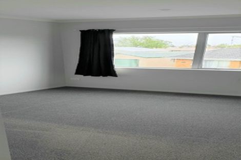 Photo of property in 2/11 Crosher Place, Silverdale, Hamilton, 3216