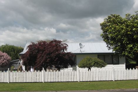 Photo of property in 14 Browning Street, Leamington, Cambridge, 3432