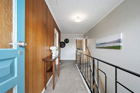 Photo of property in 144 Broderick Road, Johnsonville, Wellington, 6037