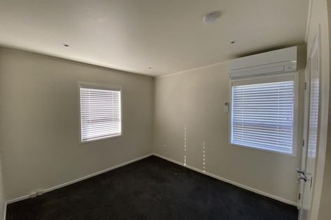 Photo of property in 66 Tauhinu Road, Greenhithe, Auckland, 0632