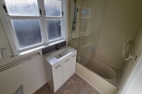 Photo of property in 331 Waiwhetu Road, Fairfield, Lower Hutt, 5011