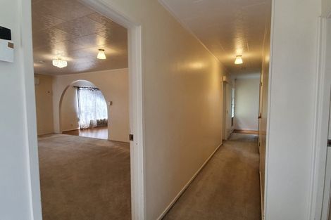 Photo of property in 57 Ferndown Avenue, Papatoetoe, Auckland, 2025